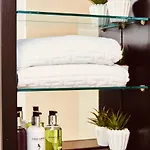 Deluxe Apt, Riverside Canal View&free Parking 리즈